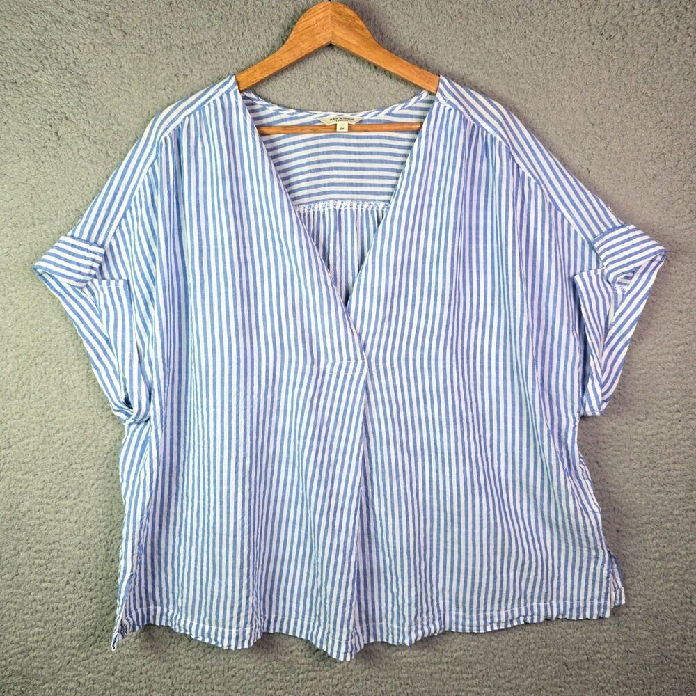 Max Studio Blouse Blue White Stripe 2X Flutter Sleeve Split Neck Coastal